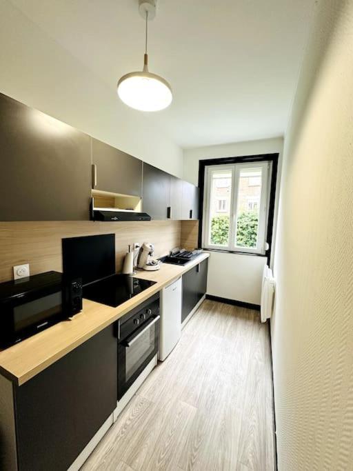 Le Moderne Daire Charleville-Mézières Dış mekan fotoğraf