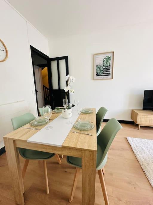 Le Moderne Daire Charleville-Mézières Dış mekan fotoğraf